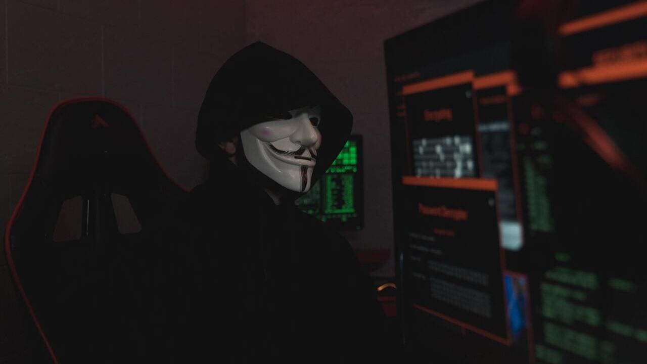 dark side of anonymity